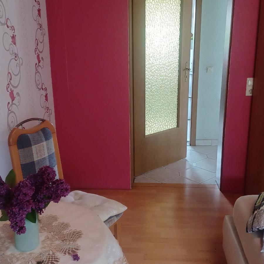 Zimmer Und Apartment Rosi Krakow am See Εξωτερικό φωτογραφία