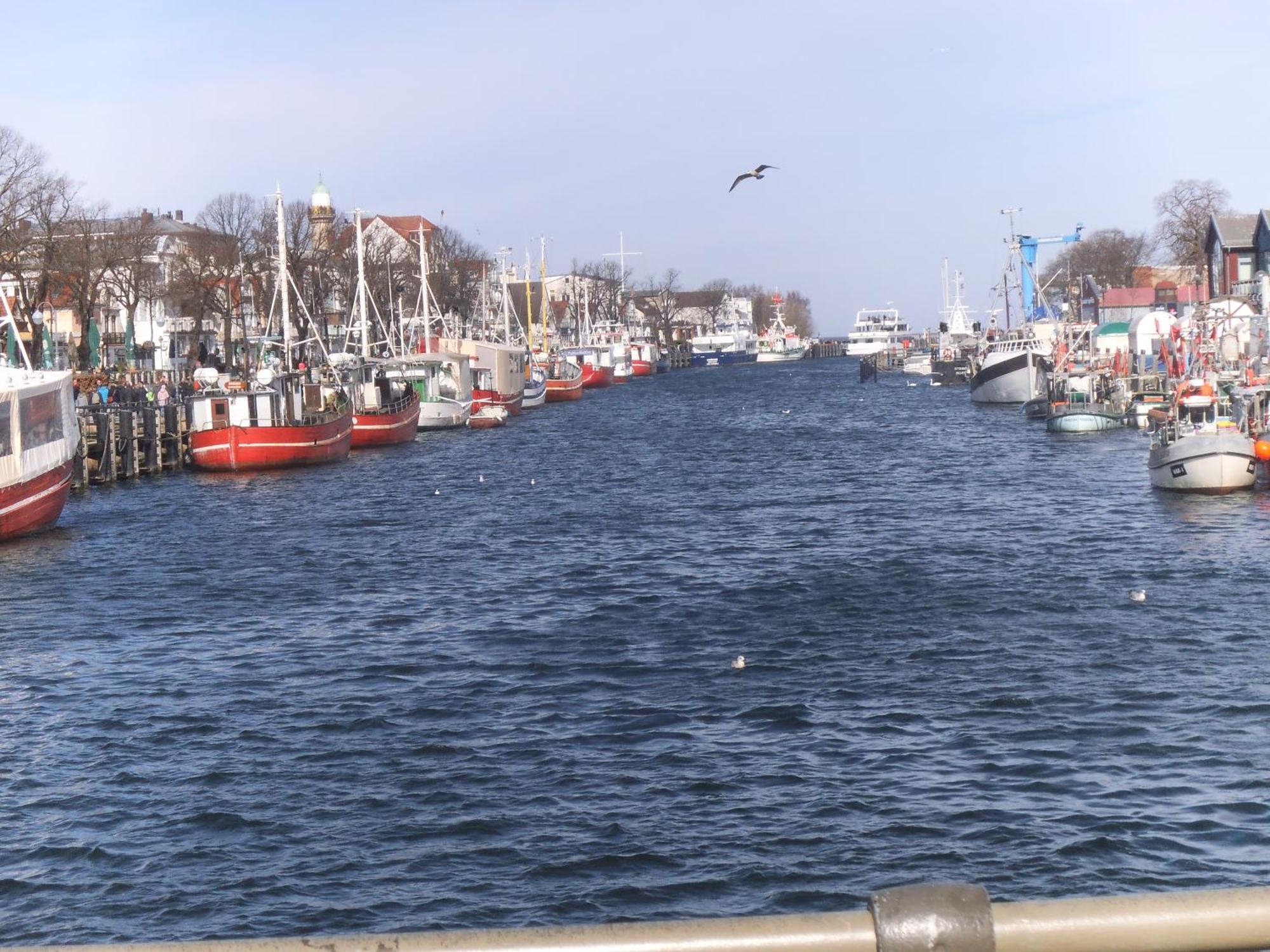 Zimmer Und Apartment Rosi Krakow am See Εξωτερικό φωτογραφία
