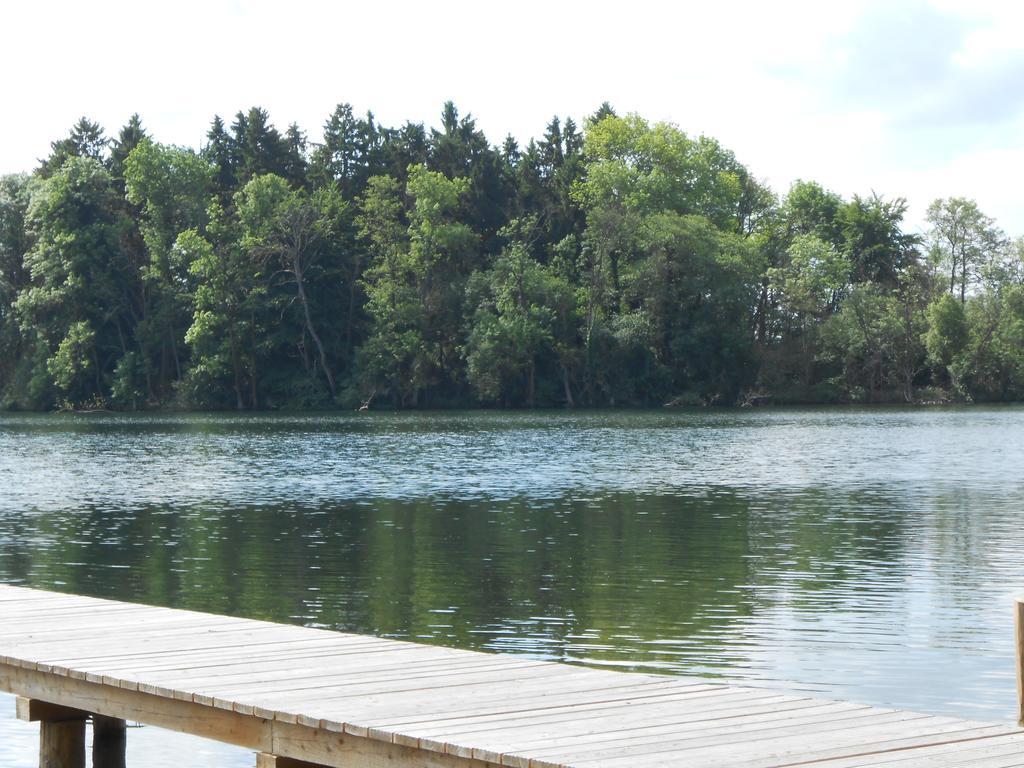 Zimmer Und Apartment Rosi Krakow am See Δωμάτιο φωτογραφία